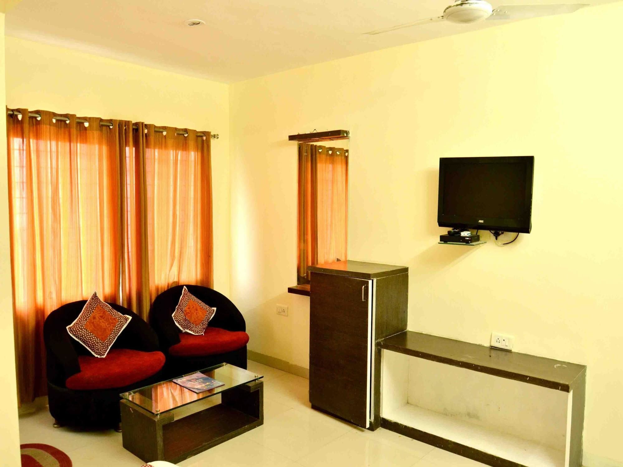 Hotel Vijay Nagar Indore Bagian luar foto