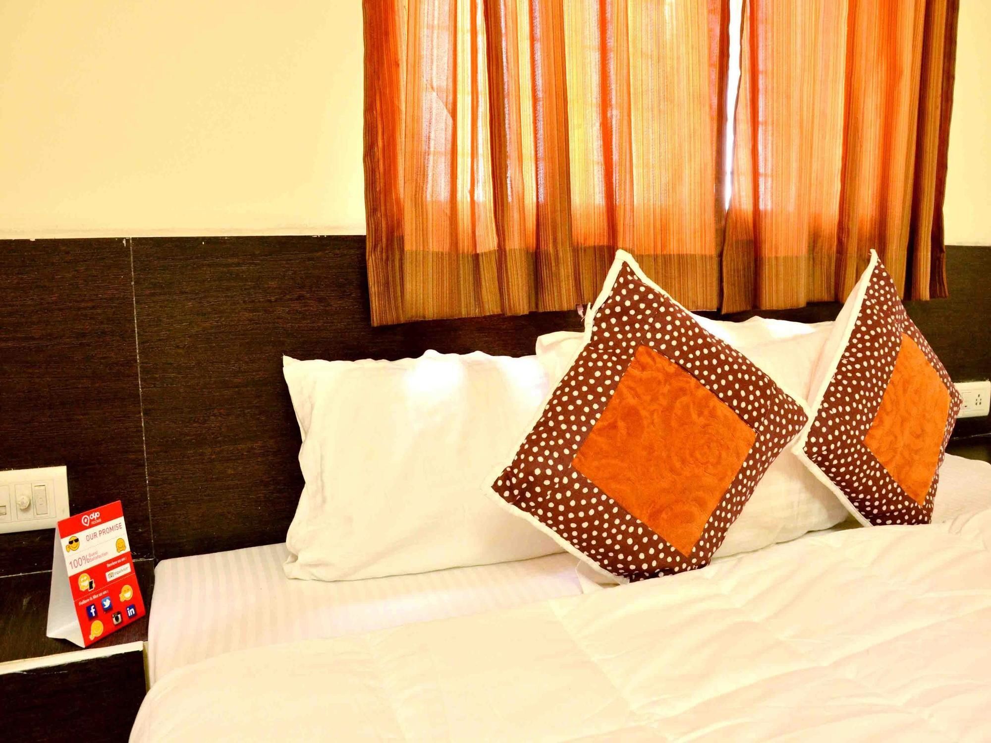 Hotel Vijay Nagar Indore Bagian luar foto