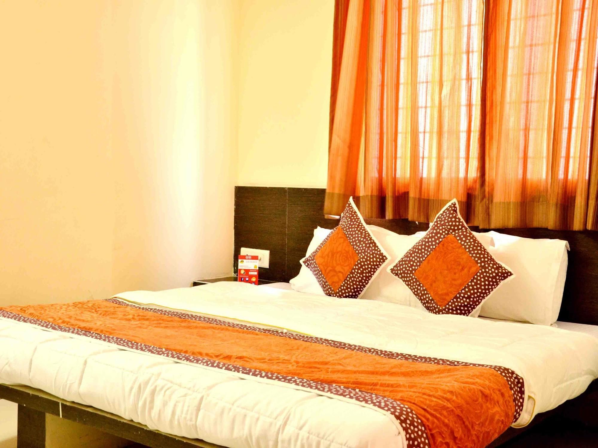 Hotel Vijay Nagar Indore Bagian luar foto